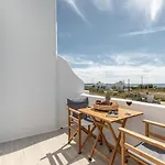 Sunshine Naxos *