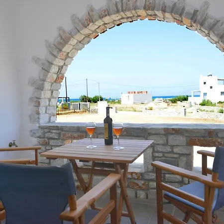 Sunshine Naxos
