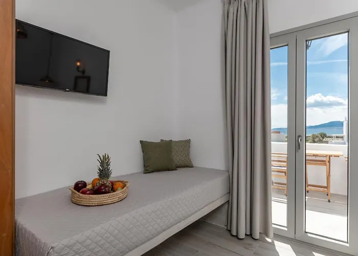 Sunshine Naxos Pláka